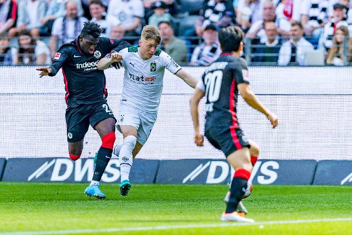 Nhận định soi kèo Eintracht Frankfurt vs Monchengladbach, 0h00 ngày 31/10: Cơ hội cho kẻ yếu thế