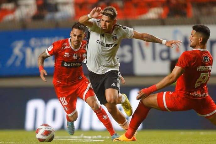 Nhận định, soi kèo Union La Calera vs Colo Colo, 05h00 ngày 17/10