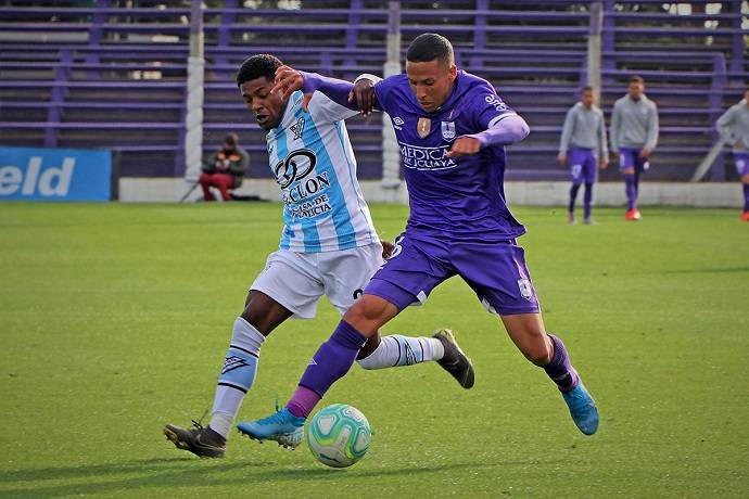 Nhận định soi kèo Cerro Largo vs Defensor, 4h45 ngày 28/11: Nối mạch bất bại