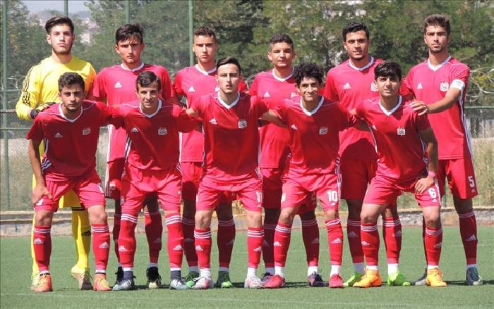 Nhận Định Soi Kèo Boluspor (U19) Vs Sivasspor (U19), 16h00 Ngày 26/12: Bất Phân Thắng Bại