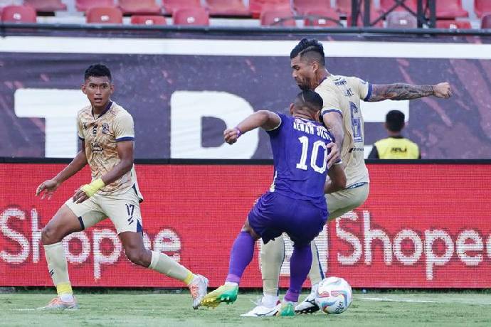 Nhận Định Soi Kèo Persik Kediri Vs Arema FC 15h30 Ngày 16/12