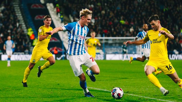 Nhận Định Soi Kèo Wycombe Wanderers Vs Huddersfield 2h45 Ngày 8/1